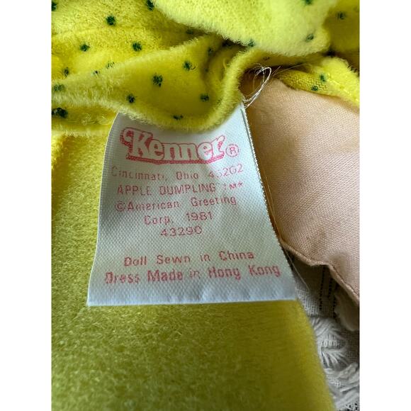 1980s Vintage Strawberry Shortcake Apple Dumpling Rag Doll - Picture 5 of 7